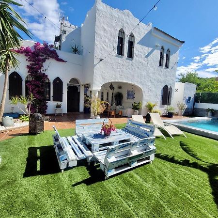 Gatu Premium Villa Lurberri Piscina Privada, 4 Dormitorios, 2 Banos, Parking , Jardines, " Preferente Mayores De 25 Anos Y Familias " In Y Barbacoa ชิกลานา เด ลา ฟรอนเตรา ภายนอก รูปภาพ