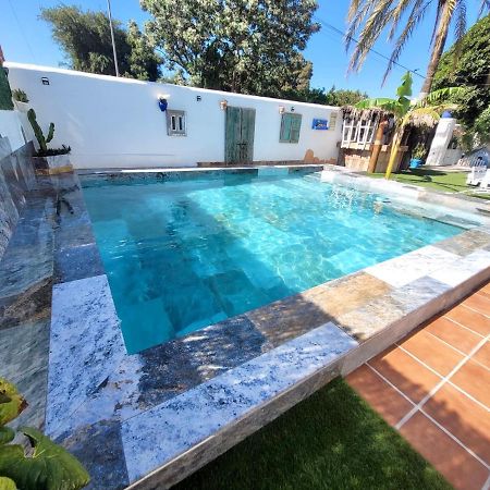 Gatu Premium Villa Lurberri Piscina Privada, 4 Dormitorios, 2 Banos, Parking , Jardines, " Preferente Mayores De 25 Anos Y Familias " In Y Barbacoa ชิกลานา เด ลา ฟรอนเตรา ภายนอก รูปภาพ