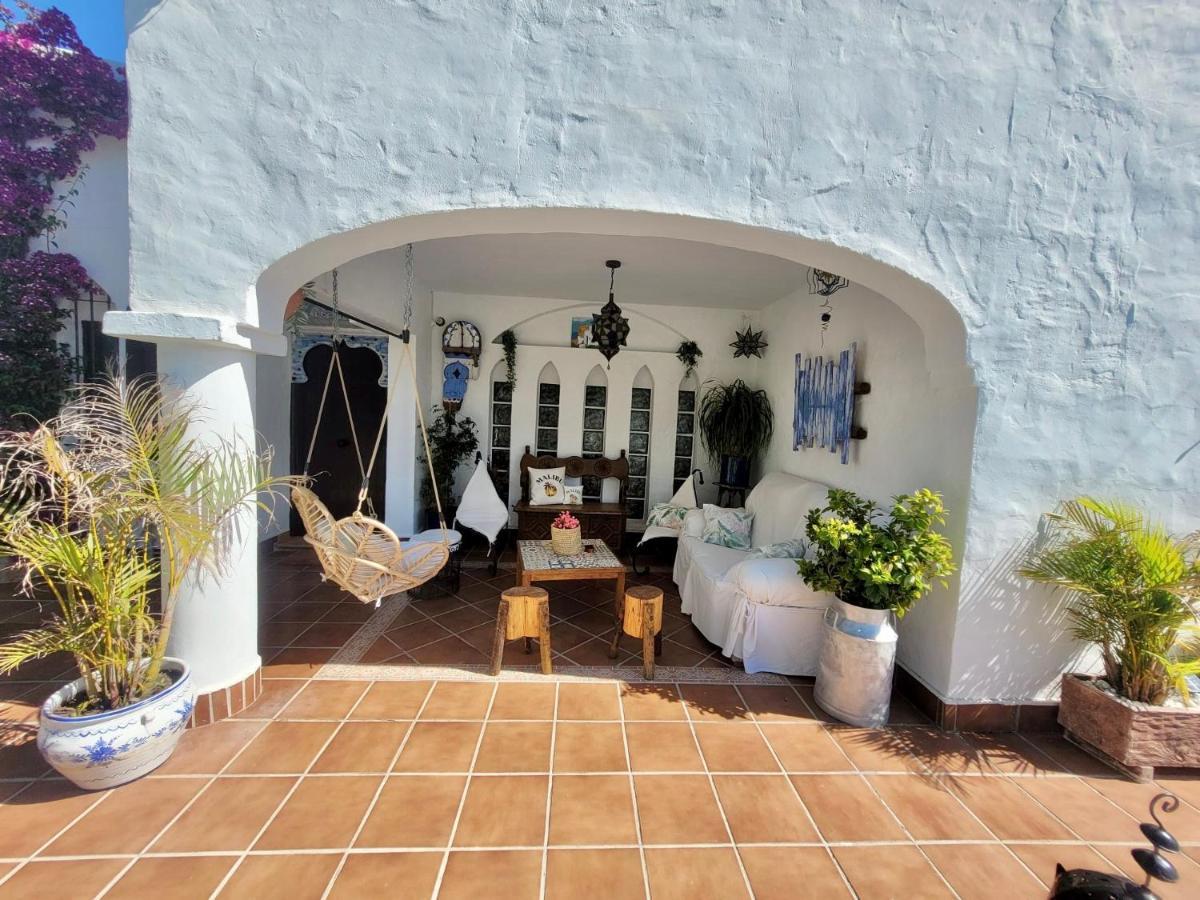 Gatu Premium Villa Lurberri Piscina Privada, 4 Dormitorios, 2 Banos, Parking , Jardines, " Preferente Mayores De 25 Anos Y Familias " In Y Barbacoa ชิกลานา เด ลา ฟรอนเตรา ภายนอก รูปภาพ